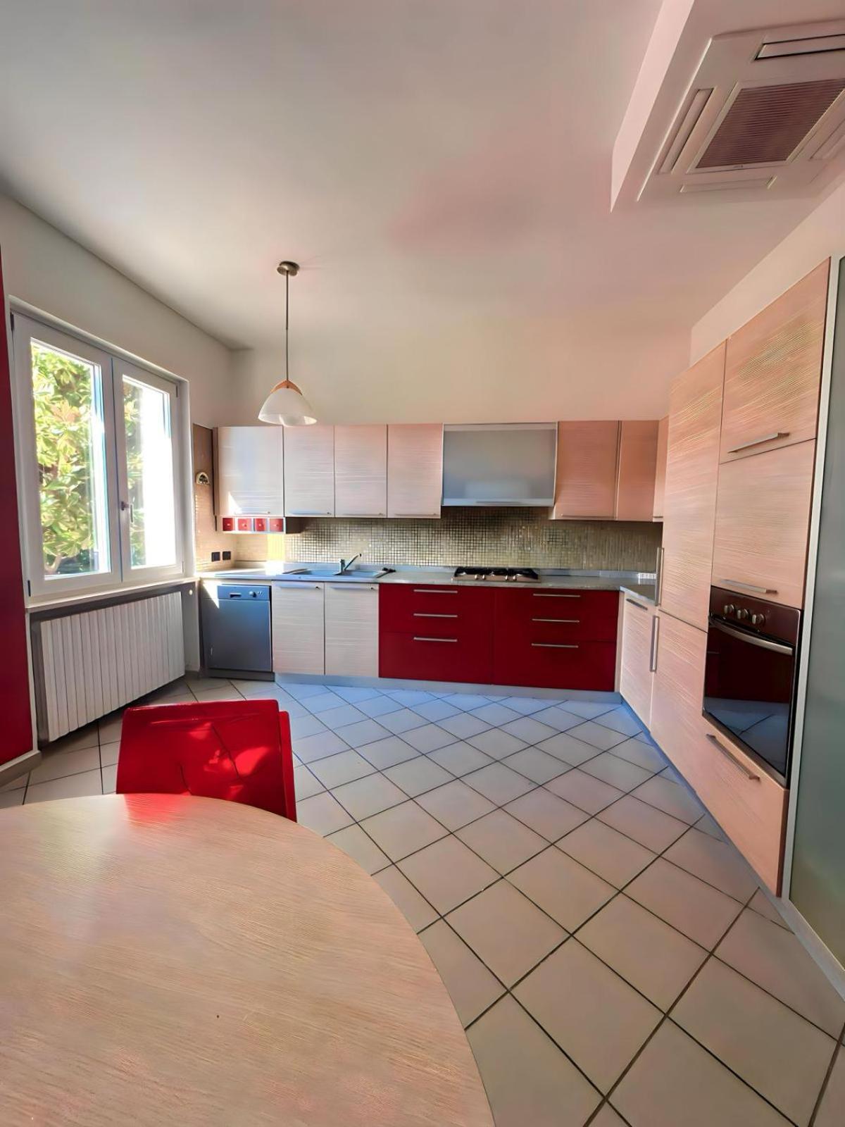 Casa Di Giulietta Bed & Breakfast เวโรนา ภายนอก รูปภาพ