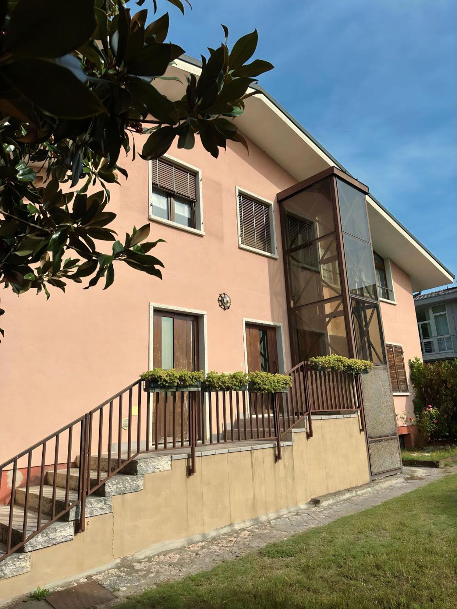 Casa Di Giulietta Bed & Breakfast เวโรนา ภายนอก รูปภาพ